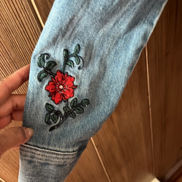 Jolt Jean Jacket w/ Embroidery S - Picture 4 of 10